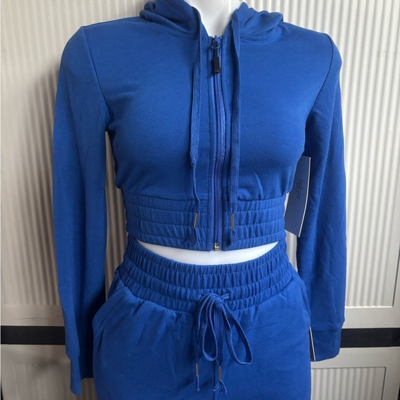 Vibrant Blue Women's Jogger Set - Picture 2 of 3